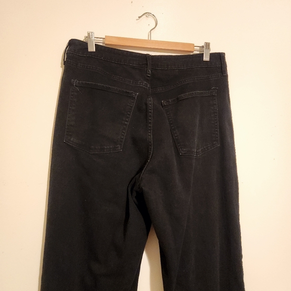 Old Navy | Women's Classic Black Jack Wow Wide Leg Jeans (Size 14 Tall) - Picture 10 of 13